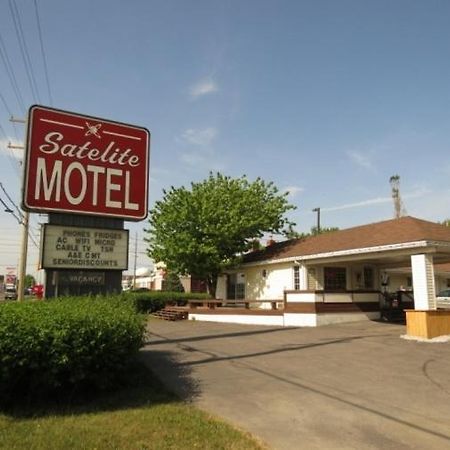 סאולט סאינטה מארי Satelite Motel מראה חיצוני תמונה