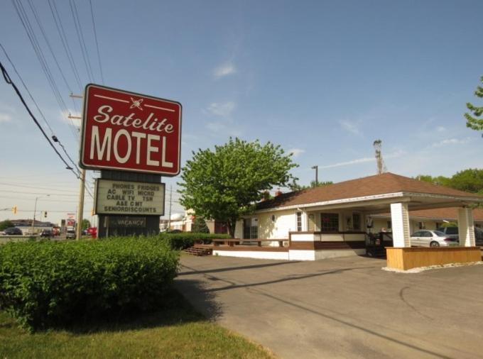 סאולט סאינטה מארי Satelite Motel מראה חיצוני תמונה